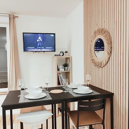 Chaleureux T2 Au Style Vintage - Rue Gratuite Appartement Amiens Buitenkant foto